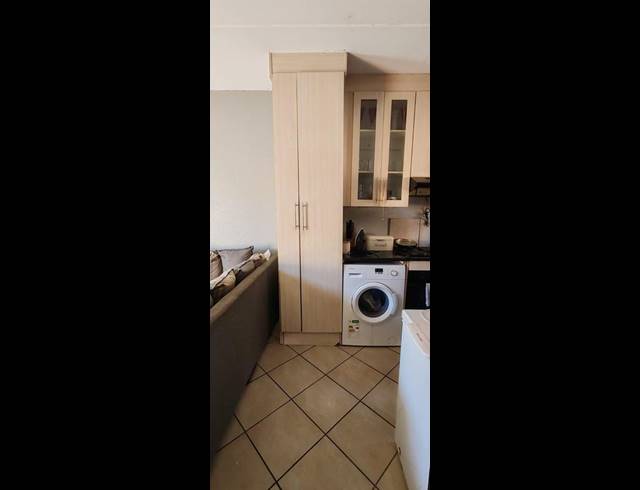 2 BEDROOM APARTMENT FOR SALE IN LOTUS GARDENS